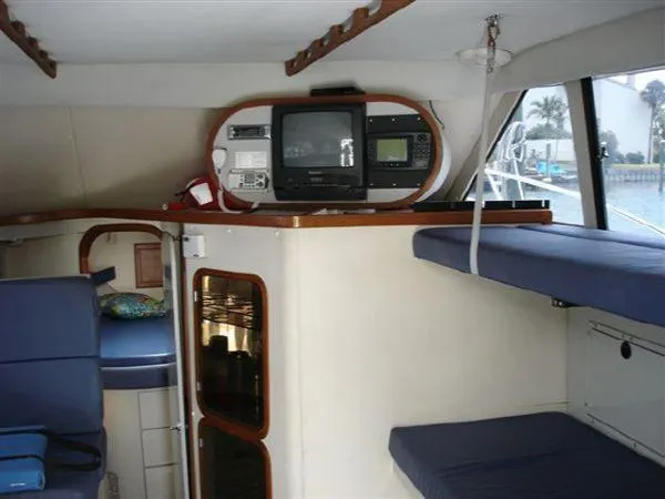 Slide: The Image of Phoenix Bass Boat Convertible SFX 1991 - 3
