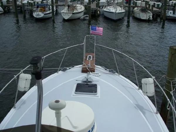 Slide: The Image of Pequod Flybridge 1992 - 4