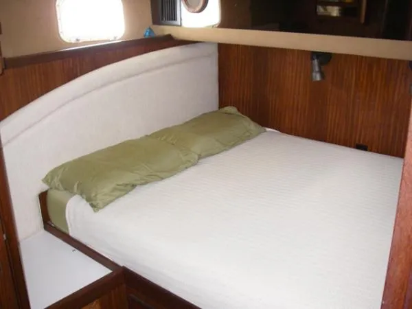 Slide: The Image of Hatteras 45 Convertible 1984 - 3