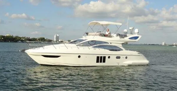 Slide: The Image of Azimut Flybridge Sport Sedan 2013 - 0