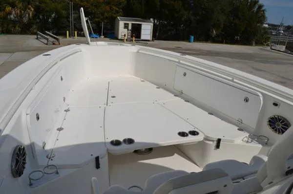 Slide: The Image of Everglades 35 Center Console 2008 - 2