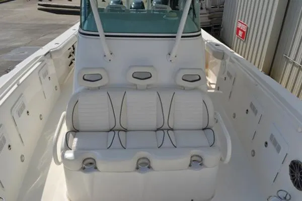 Slide: The Image of Everglades 35 Center Console 2008 - 3