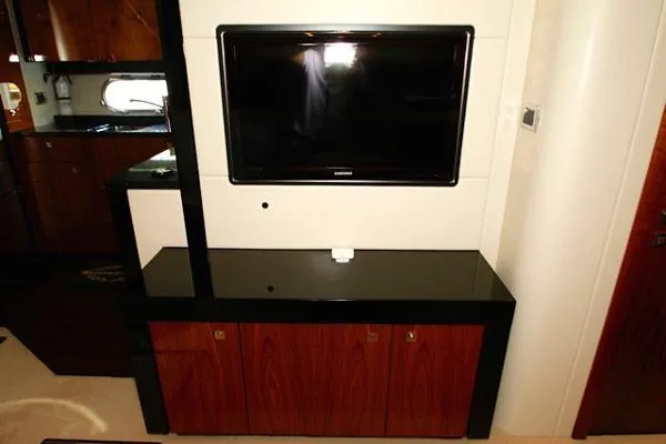 Slide: The Image of Sunseeker Predator 2011 - 3
