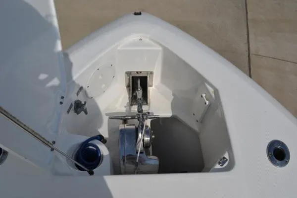 Slide: The Image of Everglades 35 Center Console 2008 - 8