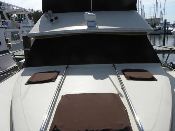 Slide: The Image of Sea Ray 300 Sedan Bridge 1986 - 11