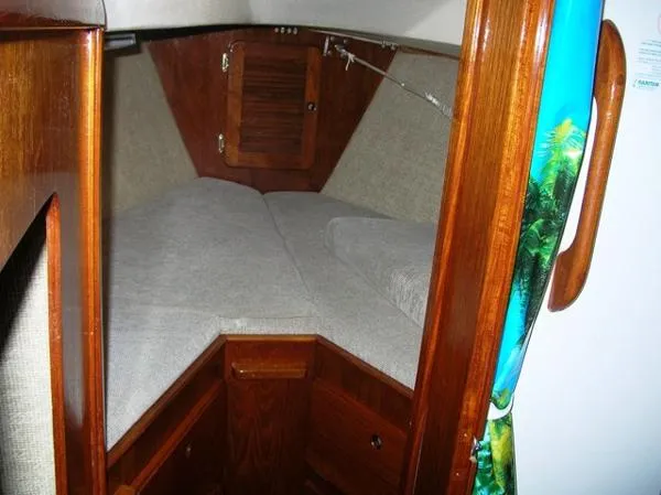Slide: The Image of Morgan 323 Sloop 1984 - 1
