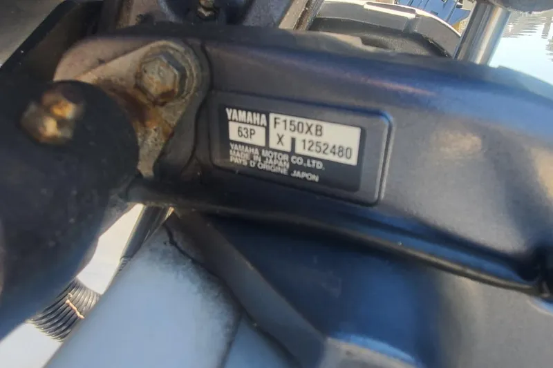 Slide: The Image of Yamaha F150XB engine label on 2022 KenCraft BayRider 2460 boat. - 7
