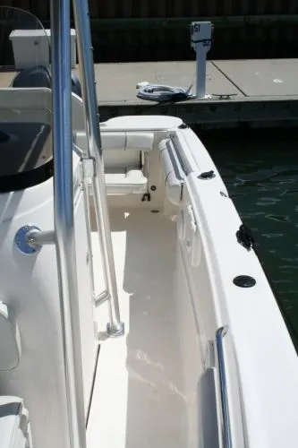 Slide: The Image of Wellcraft 232 CC Fisherman 2009 - 6