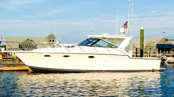 Slide: The Image of Tiara 36 Open 1990 - 0