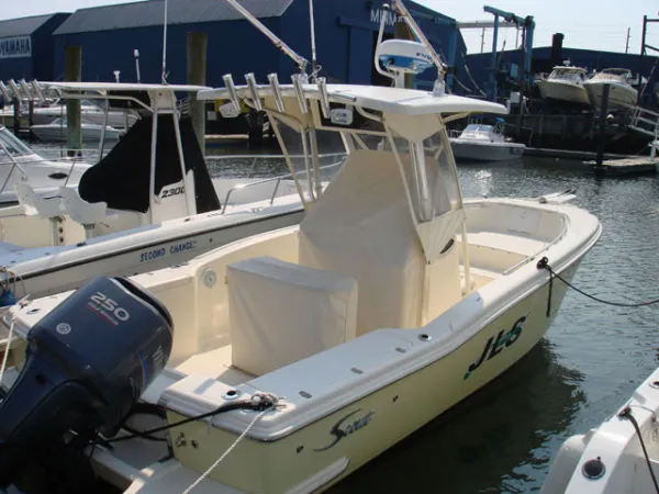 Slide: The Image of Scout Boats 245 Center Console 2006 - 10