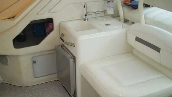 Slide: The Image of Sea Ray 400 EXPRESS 1995 - 11