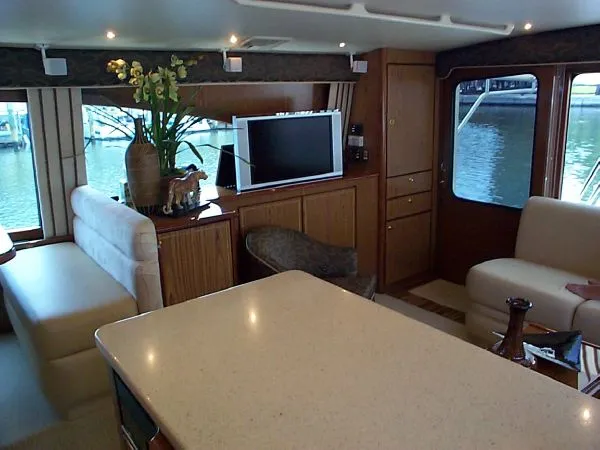 Slide: The Image of Ocean Yachts Super Sport 2007 - 8