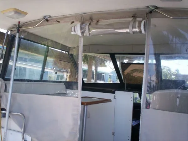 Slide: The Image of Bayliner 2859 Classis 1995 - 6