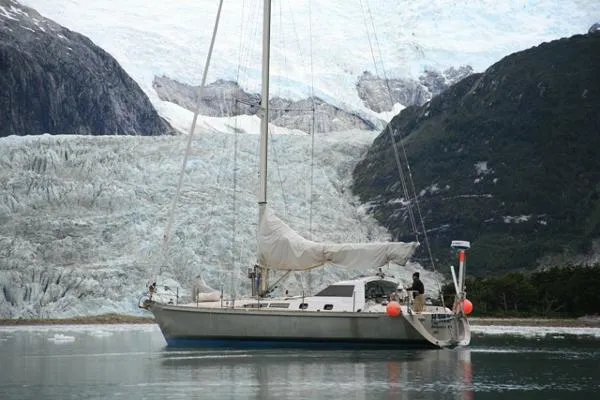 Slide: The Image of Van De Stadt Fractional Sloop 1997 - 4