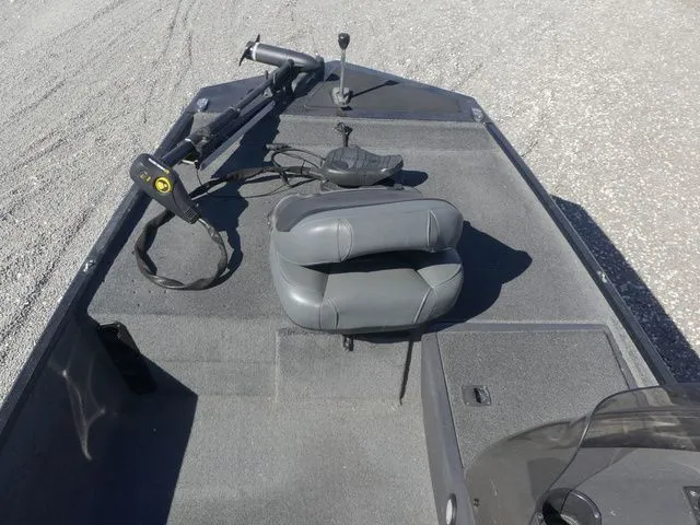 Slide: The Image of Tracker Bass Tracker Classic XL 2021 - 11