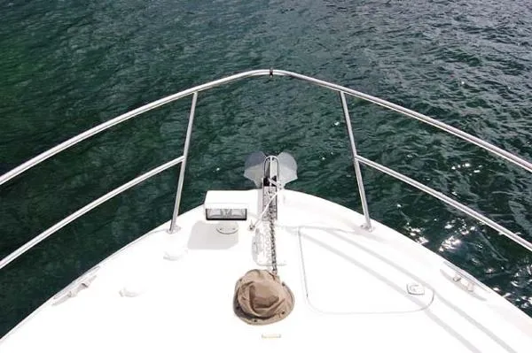 Slide: The Image of Sea Ray 380 Sundancer 2001 - 10