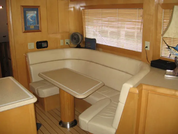 Slide: The Image of Hatteras 60 Convertible 1999 - 6