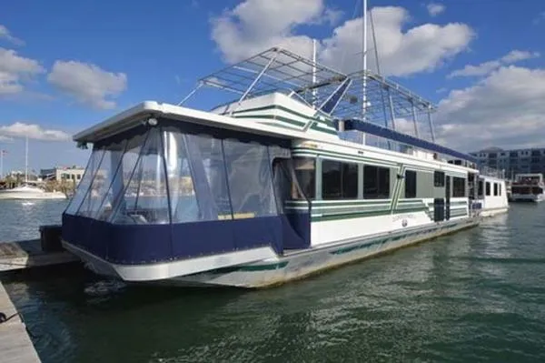 Slide: The Image of Sumerset Houseboat 1993 - 0