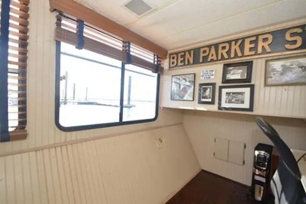 Slide: The Image of Sumerset Houseboat 1993 - 9