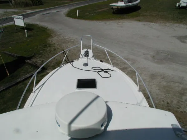 Slide: The Image of Albemarle 32 EXPRESS 2001 - 8