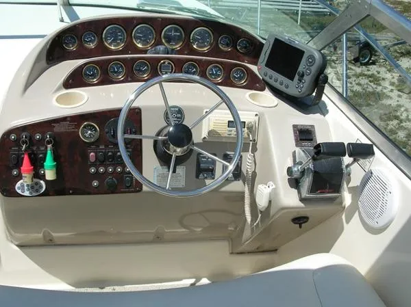 Slide: The Image of Rinker 342 Fiesta Vee 2002 - 6