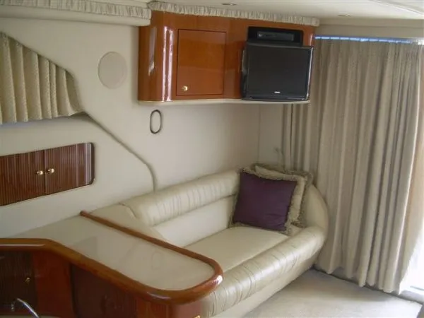 Slide: The Image of Sea Ray 400 Sedan Bridge 2001 - 3