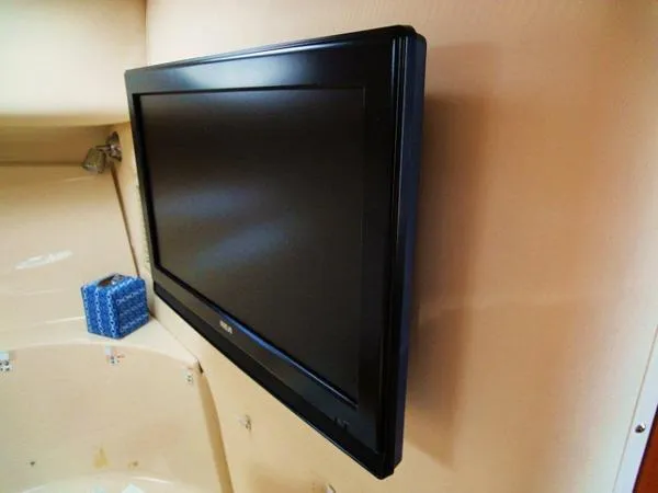 Slide: The Image of Wellcraft 340 Coastal 2009 - 3