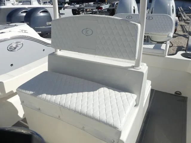 Slide: The Image of King Marine Cubera 250 2025 - 14