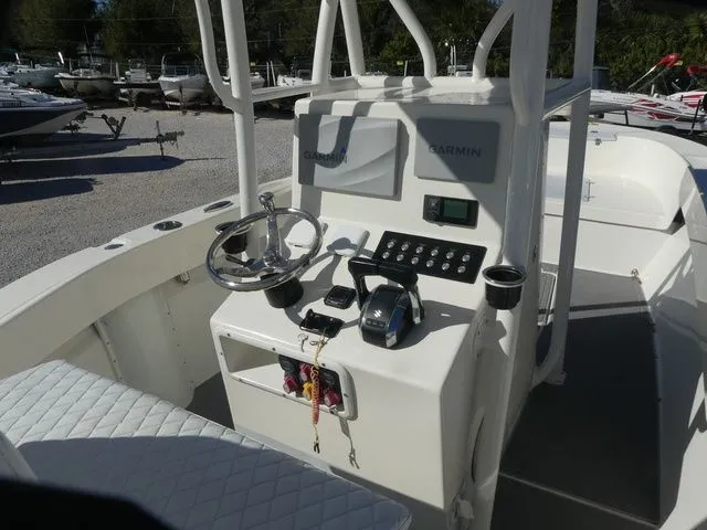 Slide: The Image of King Marine Cubera 250 2025 - 5