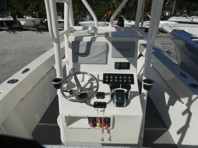 Slide: The Image of King Marine Cubera 250 2025 - 6