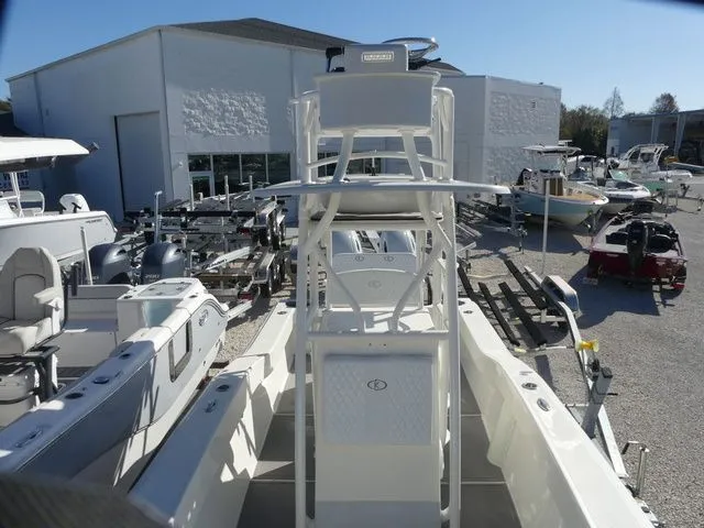 Slide: The Image of King Marine Cubera 250 2025 - 9