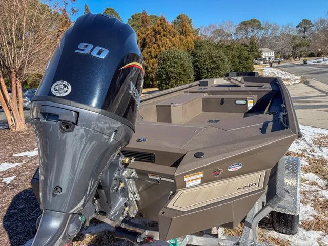 Slide: The Image of Avid 18 Commander 2026 - 4