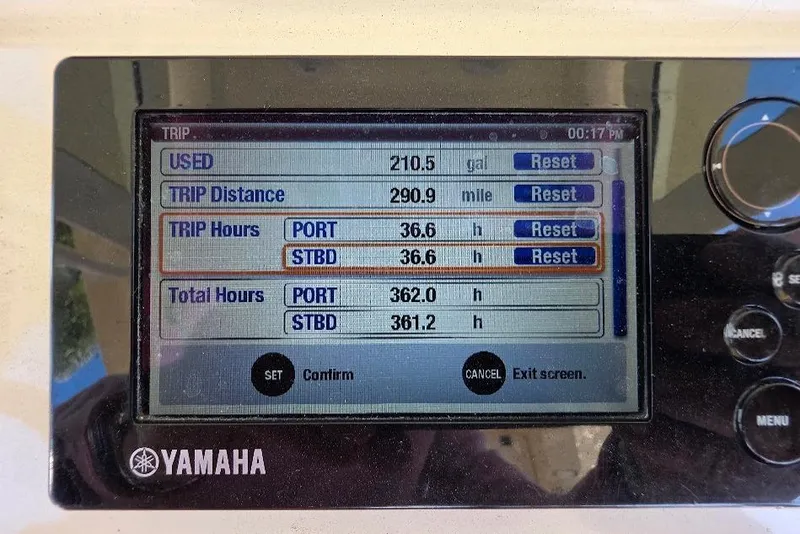 Slide: The Image of Yamaha display showing trip data for 2015 Scout 350 LXF boat. - 61