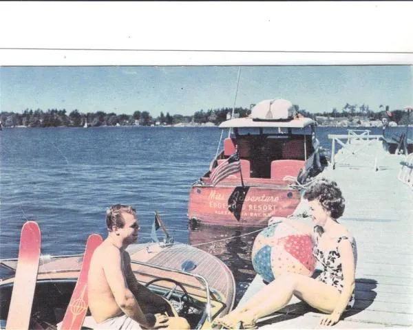Slide: The Image of Chris-Craft 34 1949 - 4