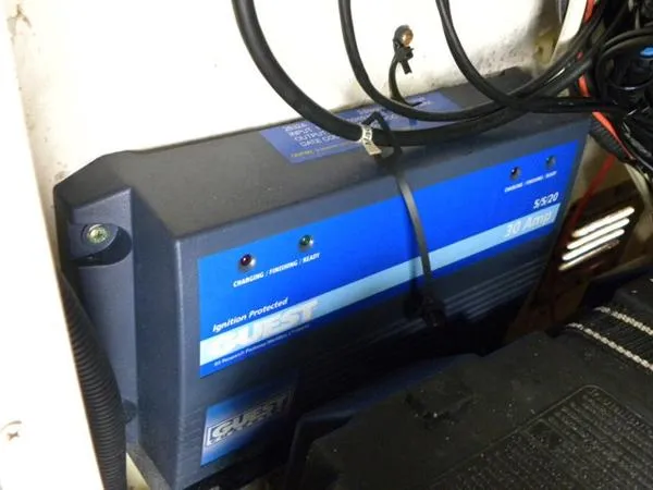Slide: The Image of Regulator Marine 26 FS 2006 - 10