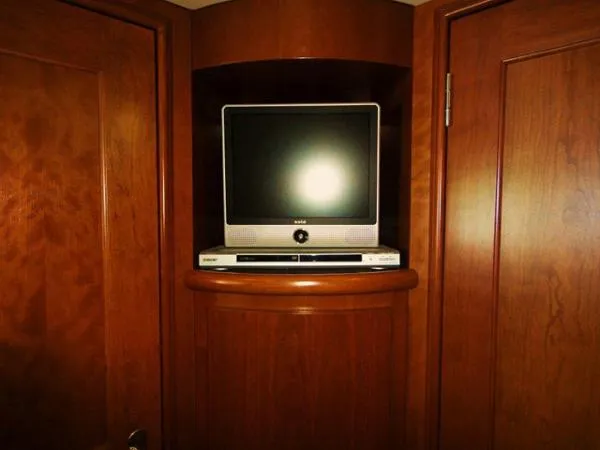 Slide: The Image of Silverton AFT CABIN 2007 - 5