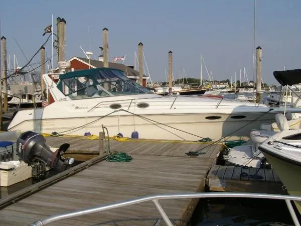 Slide: The Image of Sea Ray 330 Sundancer 1994 - 1