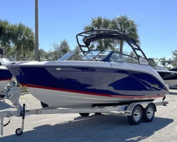 Slide: The Image of Yamaha 222SE 2026 - 3