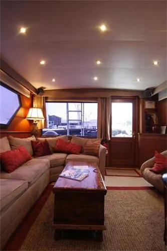 Slide: The Image of Hatteras 48 Convertible 1988 - 7