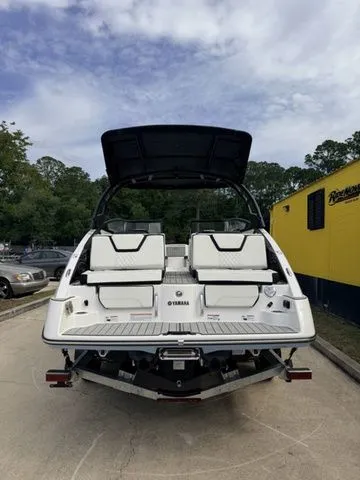 Slide: The Image of Yamaha 252SD 2026 - 4