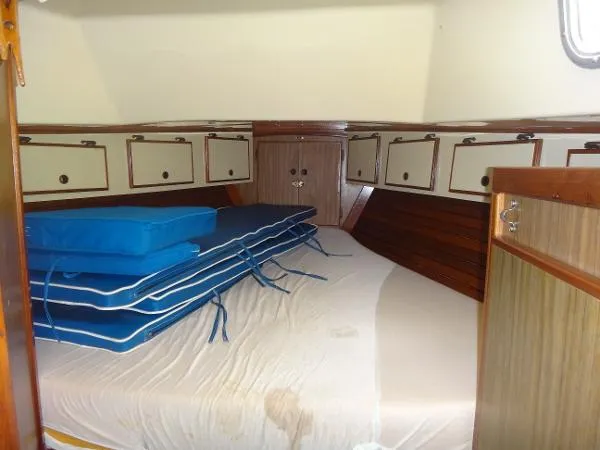 Slide: The Image of Gulfstar Center Cockpit Ketch 1973 - 11
