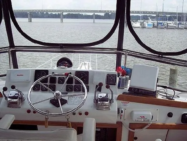 Slide: The Image of President Double Cabin Motor Yacht 1987 - 1