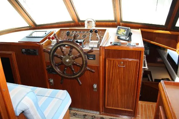 Slide: The Image of Hatteras Motor Yacht 1980 - 2