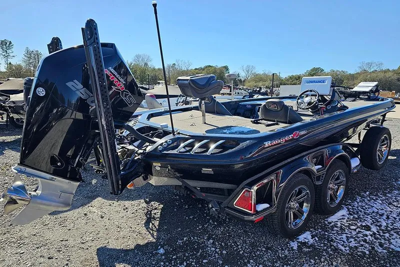 Slide: The Image of 2021 Ranger Z520C Cup-Equipped boat with powerful engine, parked outdoors. - 3