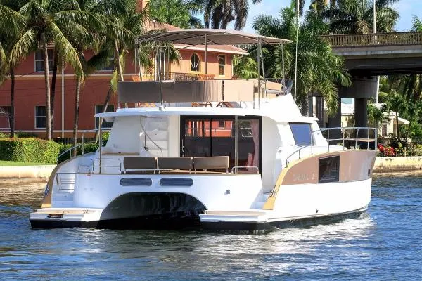 Slide: The Image of Fountaine Pajot CUMBERLAND 47LC 2014 - 8