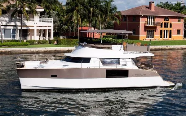 Slide: The Image of Fountaine Pajot CUMBERLAND 47LC 2014 - 9
