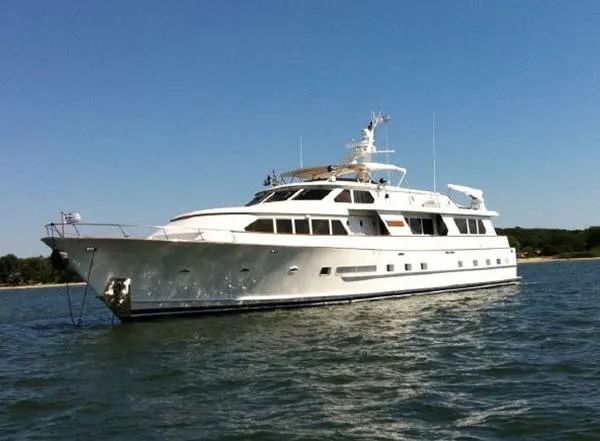 Slide: The Image of DENISON Raised Bridge Motor Yacht-1986/2010 1986 - 0