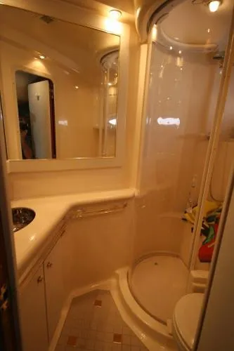 Slide: The Image of Sea Ray 540 Sundancer 1999 - 7
