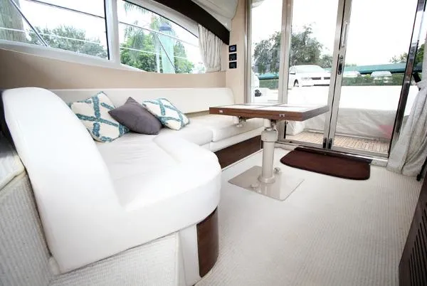 Slide: The Image of Azimut 40S 2012 - 8
