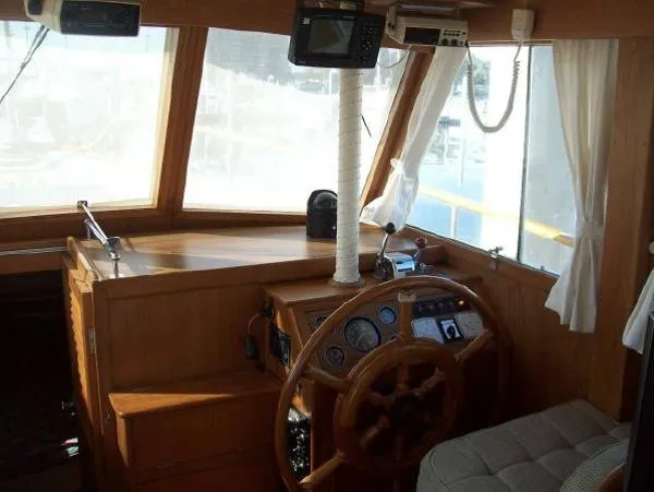 Slide: The Image of Grand Banks Sedan 1988 - 7